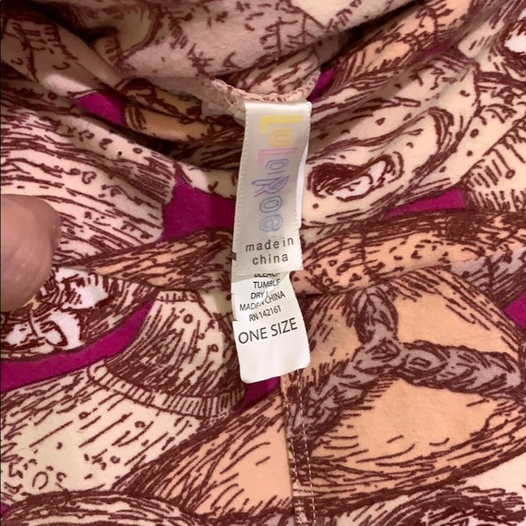 LuLaRoe One Size Leggings - Picture 4 of 4